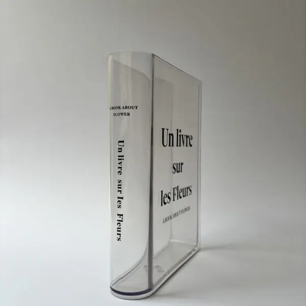 Bloom & Read Vase