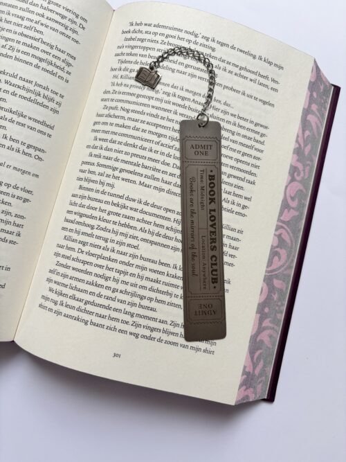 Book Lovers Club Metal Bookmark