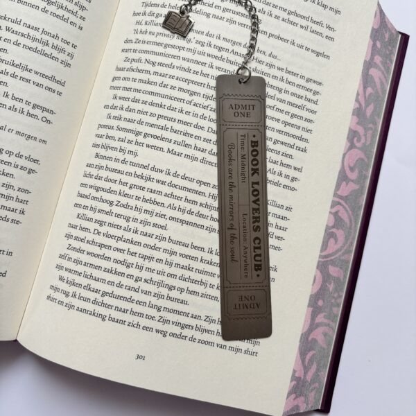 Book Lovers Club Metal Bookmark
