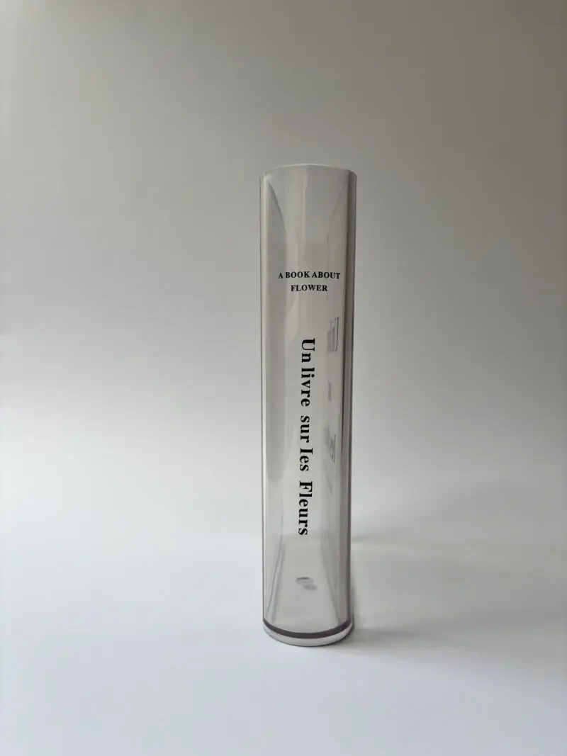 Bloom & Read Vase