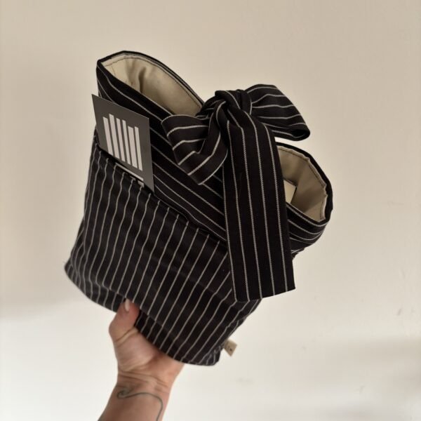 Bow Book Lovers Booksleeve Pocket Black & White Striped