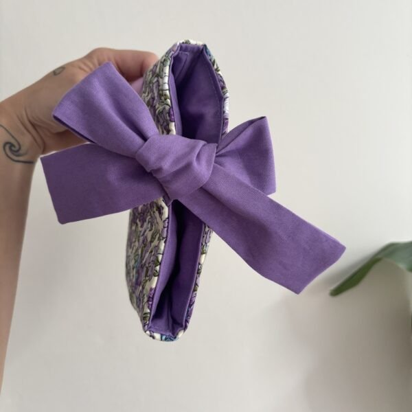 Bow Book Lovers Booksleeve Purple Petals