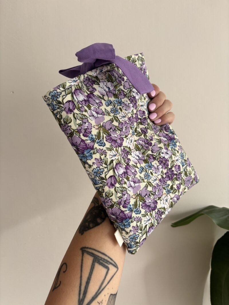 Bow Book Lovers Booksleeve Purple Petals