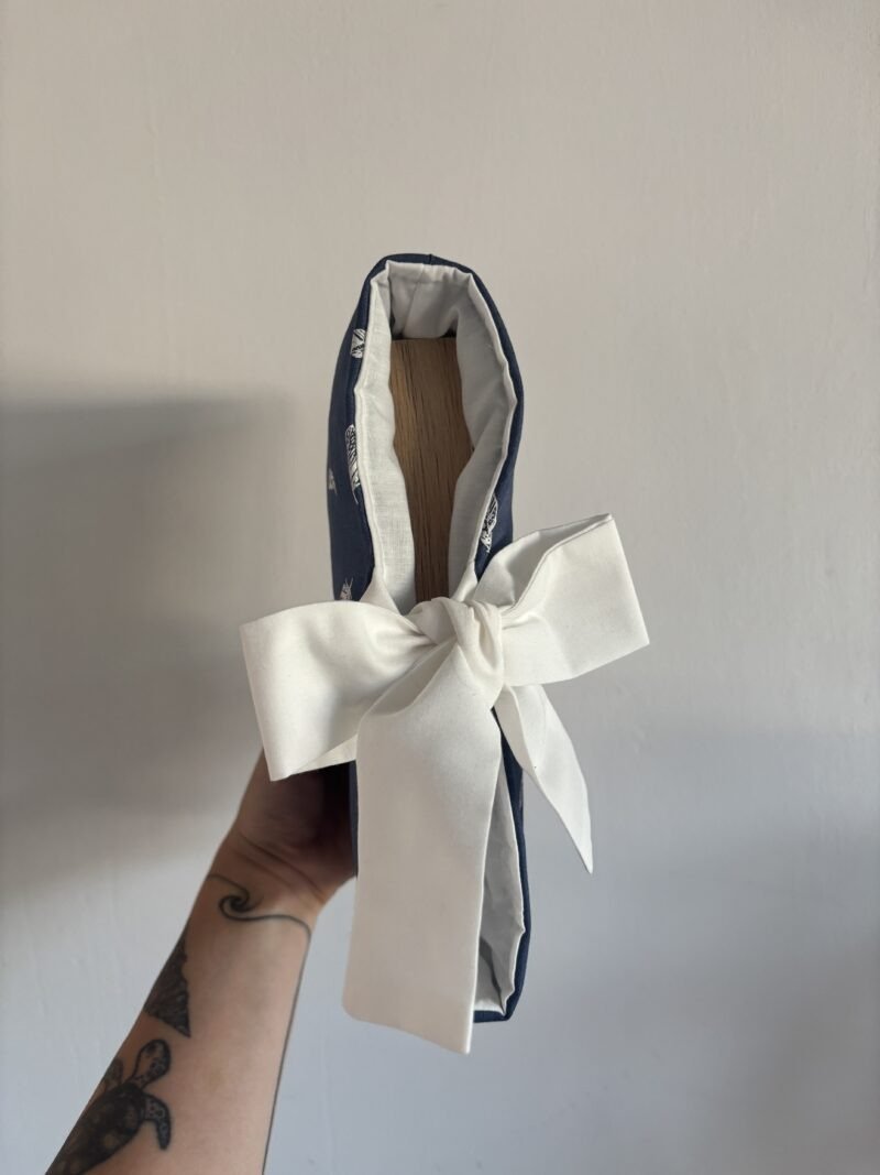 Bow Book Lovers Booksleeve Blue Feather