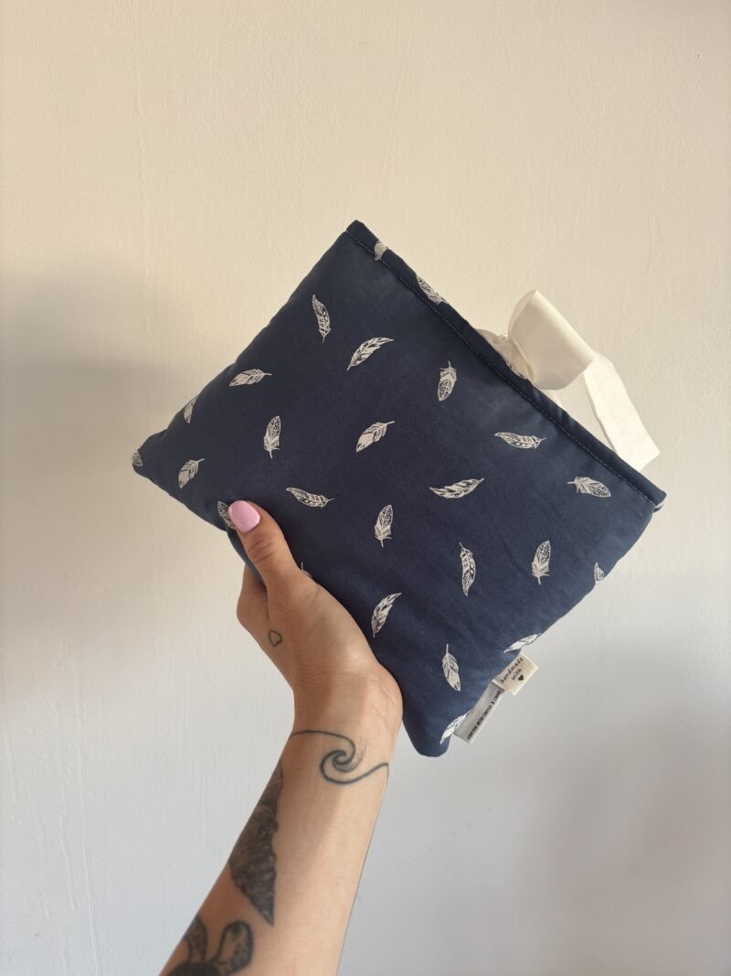 Bow Book Lovers Booksleeve Blue Feather