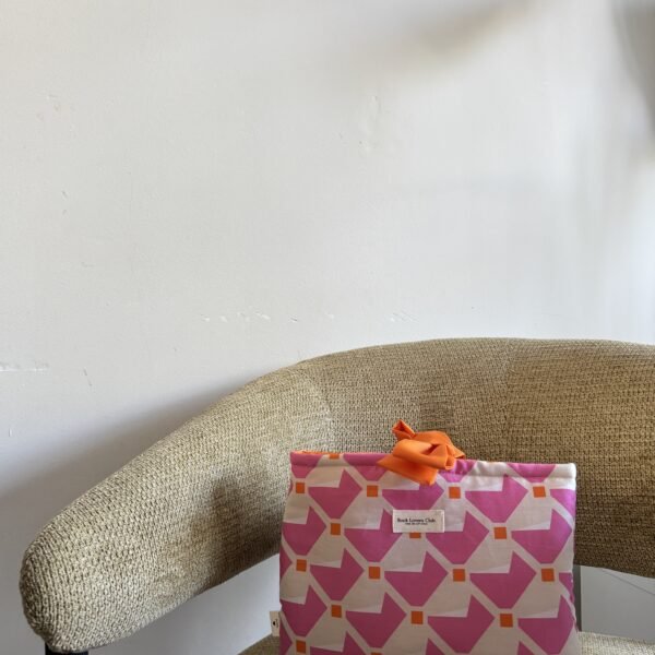 Booksleeve Retro Pattern