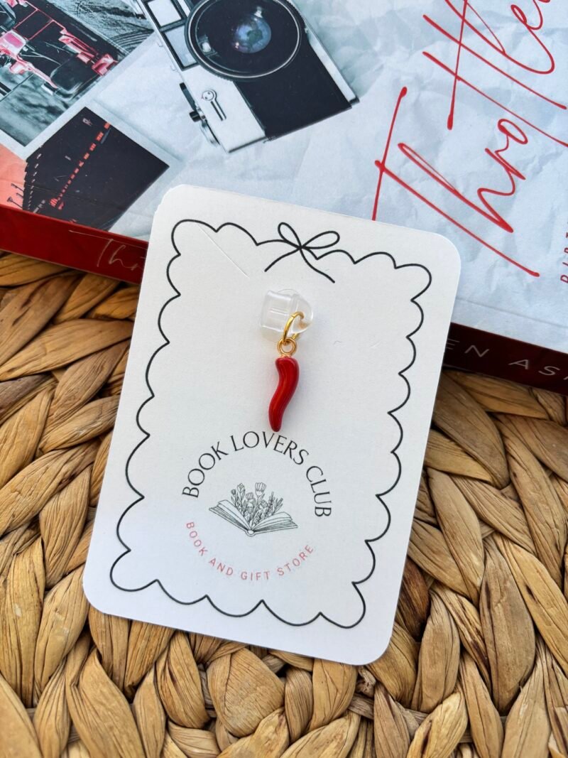 Bookish Dust Cover USB-C